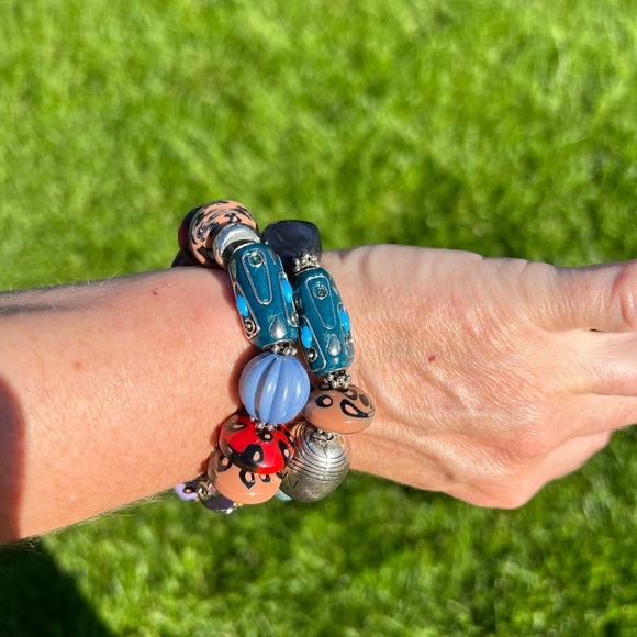 Cookie Lee Set of Beaded Bracelets - Picture 7 of 7